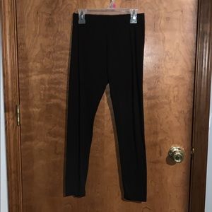 Basic black leggings